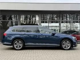 Volkswagen Passat thumbnail 19