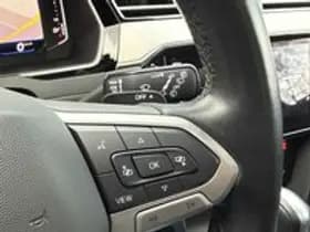 Volkswagen Passat thumbnail 37