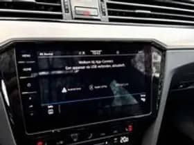 Volkswagen Passat thumbnail 41