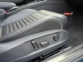 Volkswagen Passat thumbnail 44
