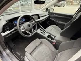 Volkswagen Golf thumbnail 2