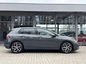 Volkswagen Golf thumbnail 21