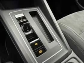 Volkswagen Golf thumbnail 24