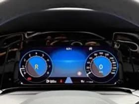 Volkswagen Golf thumbnail 32