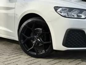 Audi A1 thumbnail 7