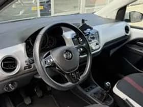 Volkswagen Up thumbnail 2