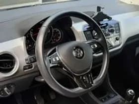 Volkswagen Up thumbnail 11