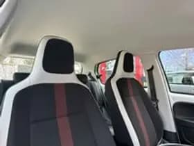 Volkswagen Up thumbnail 20
