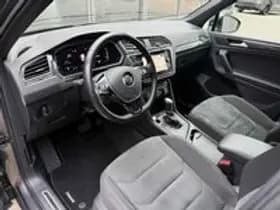 Volkswagen Tiguan thumbnail 2