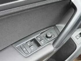 Volkswagen Tiguan thumbnail 32