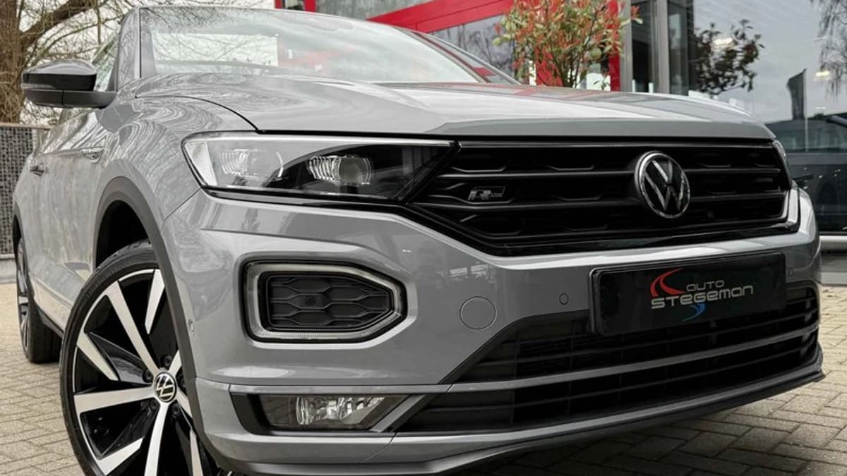 Volkswagen T Roc — foto 1