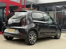 Volkswagen Up thumbnail 3