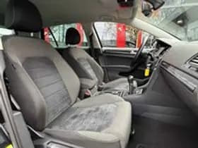 Volkswagen Golf thumbnail 16
