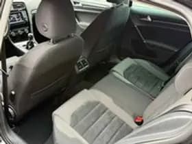 Volkswagen Golf thumbnail 30