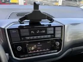 Volkswagen Up thumbnail 22