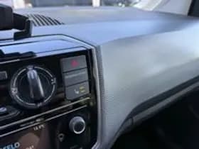 Volkswagen Up thumbnail 20