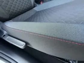 Volkswagen Up thumbnail 25