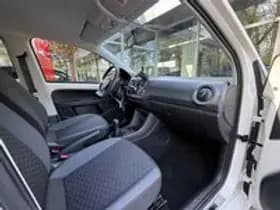 Volkswagen Up thumbnail 6