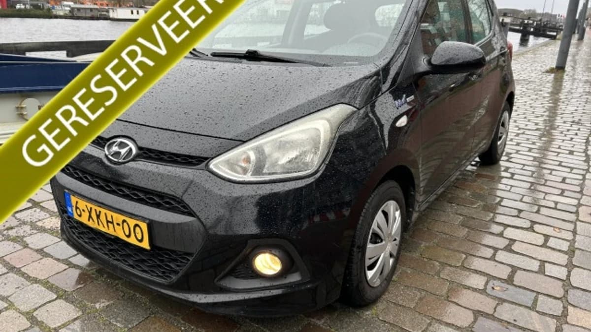 Hyundai I10 1.0i i-Motion Comfort — foto 1