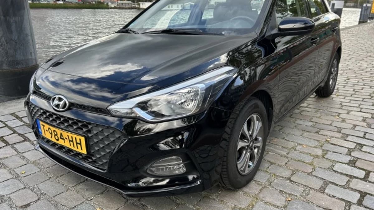 Hyundai I20 1.2 HP i-Motion Comfort — foto 1