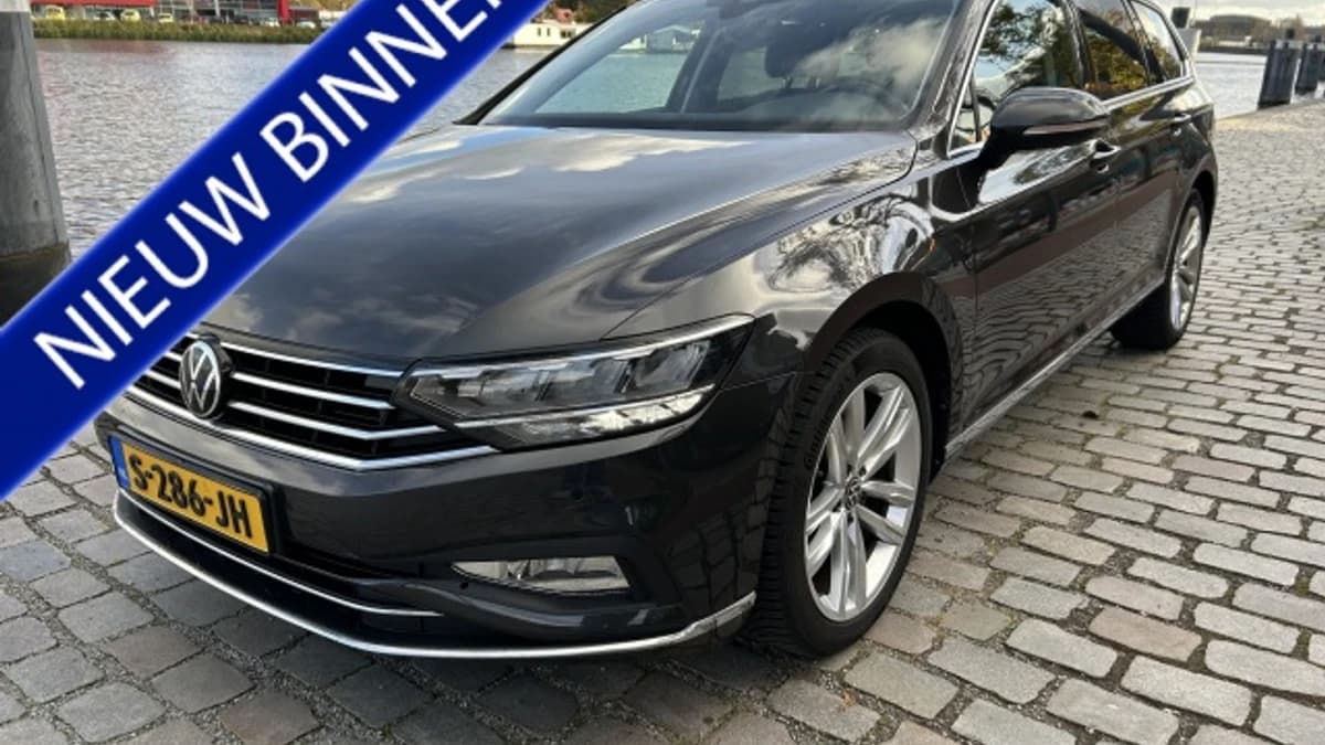 Volkswagen Passat Variant 1.5 TSI R-Line Business + — foto 1
