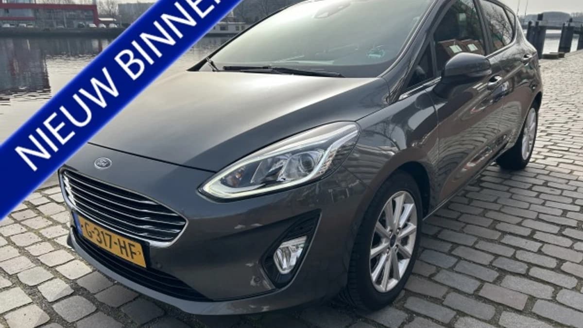 Ford Fiesta — foto 1