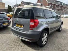 Skoda Yeti 1.2 TSI Adventure thumbnail 2