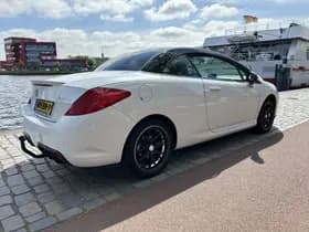Peugeot 308 thumbnail 2