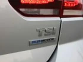 Volkswagen Golf thumbnail 11