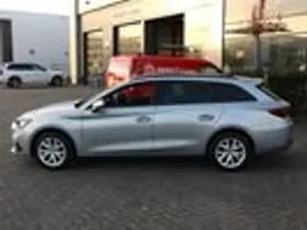 SEAT Leon Sportstourer thumbnail 4