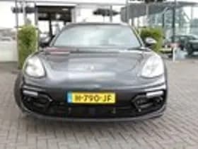 Porsche Panamera thumbnail 2
