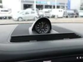 Porsche Panamera thumbnail 17