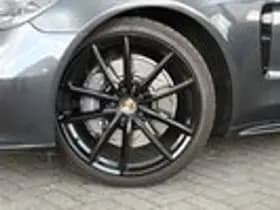 Porsche Panamera thumbnail 4