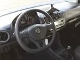 Volkswagen Up! thumbnail 11