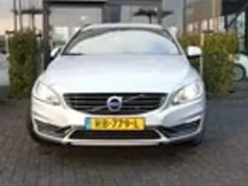 Volvo V60 thumbnail 2