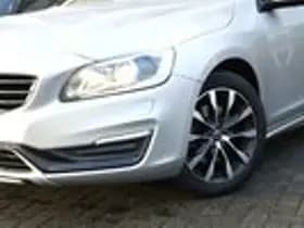Volvo V60 thumbnail 3