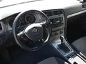 Volkswagen Golf thumbnail 11