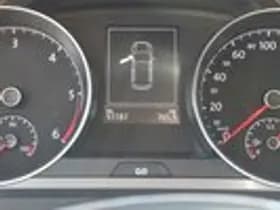 Volkswagen Golf thumbnail 12