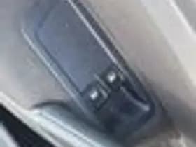 Volkswagen Golf thumbnail 9