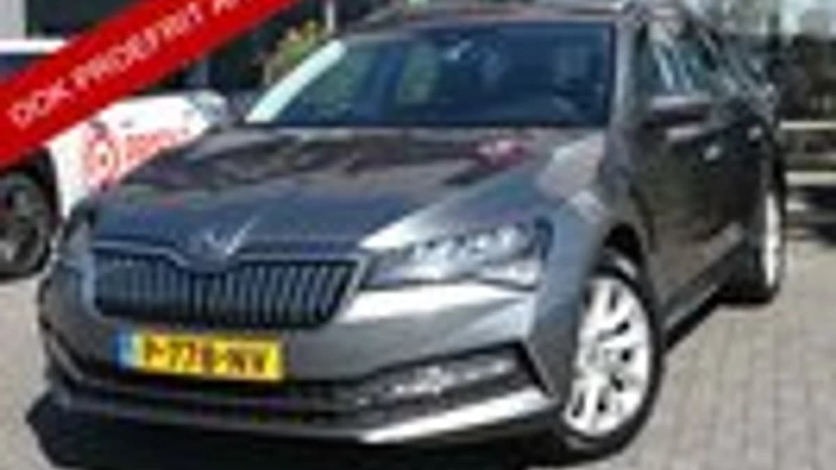 Škoda Superb — foto 1