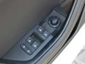 Škoda Superb thumbnail 13