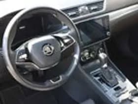 Škoda Superb thumbnail 14