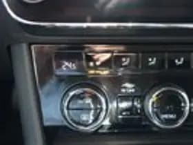 Škoda Superb thumbnail 25