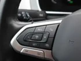 Volkswagen Passat thumbnail 15