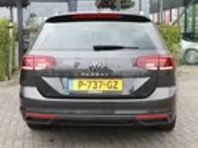 Volkswagen Passat thumbnail 4