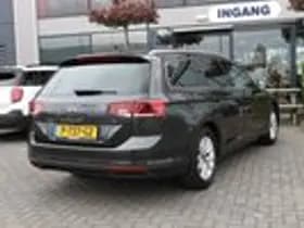 Volkswagen Passat thumbnail 5