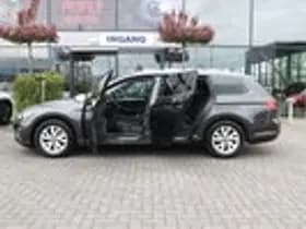 Volkswagen Passat thumbnail 9