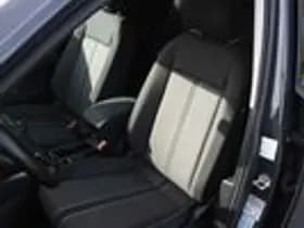 Volkswagen T-Roc thumbnail 11