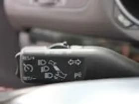 Volkswagen Golf thumbnail 16