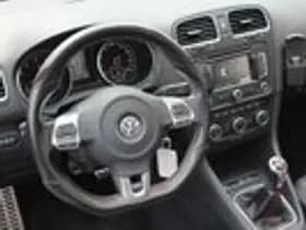Volkswagen Golf thumbnail 17